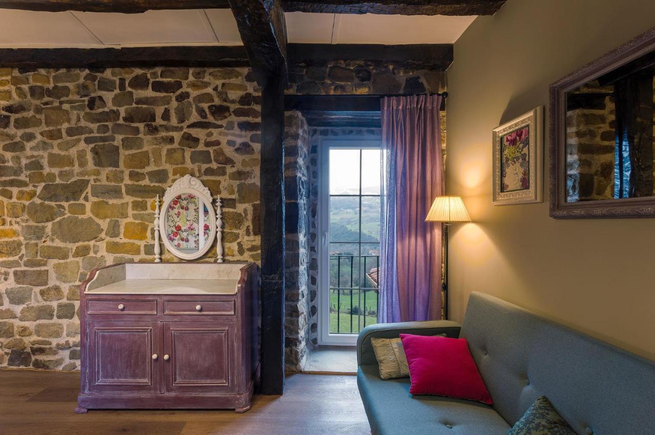 Posada Casa Guadamillas Bustancilles ภายนอก รูปภาพ